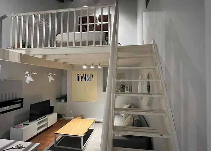 Arenal Duplex A 5 Minutos De La Catedral Y De La Maestranza Lägenhet